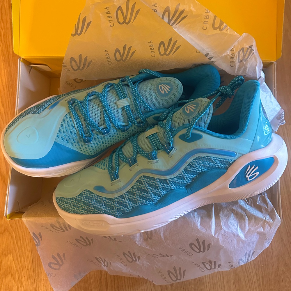 Men’s Curry 11 Mouthguard Blue Sneakers (Size 12)